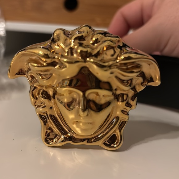 Versace La Medusa Leather Belt 3 CM - Picture 2 of 12